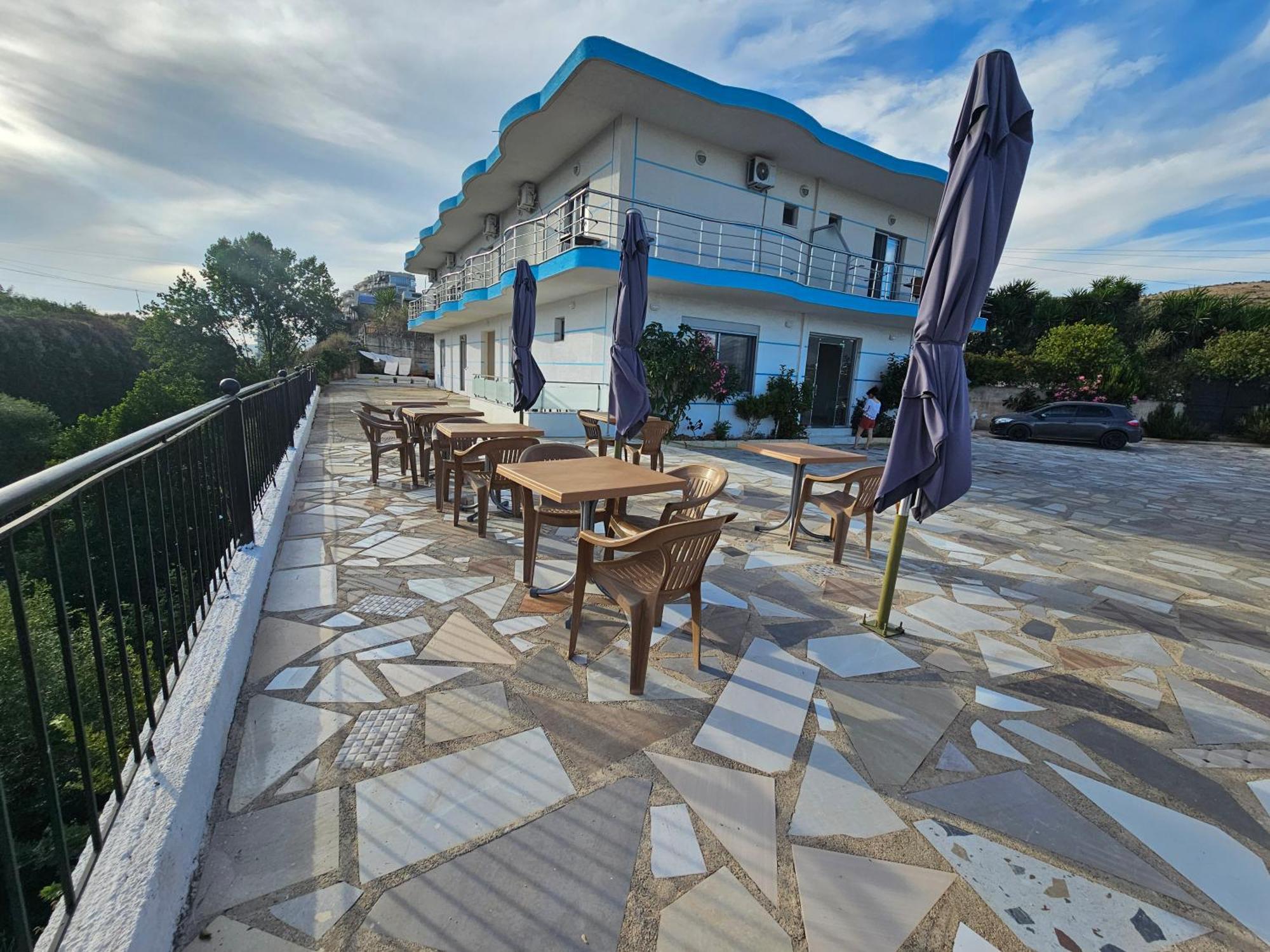 Hotel Irini Sarandë Esterno foto