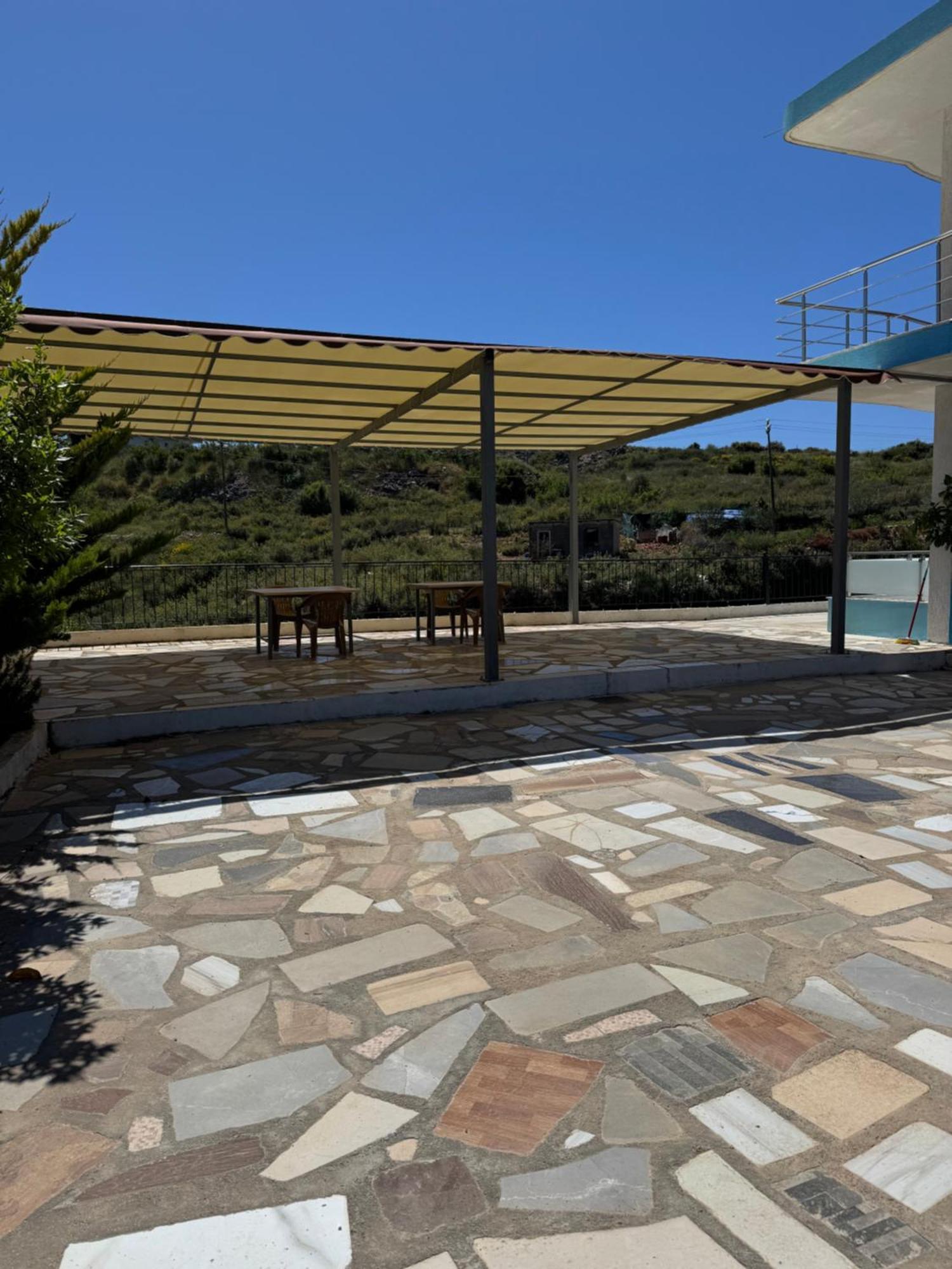Hotel Irini Sarandë Esterno foto